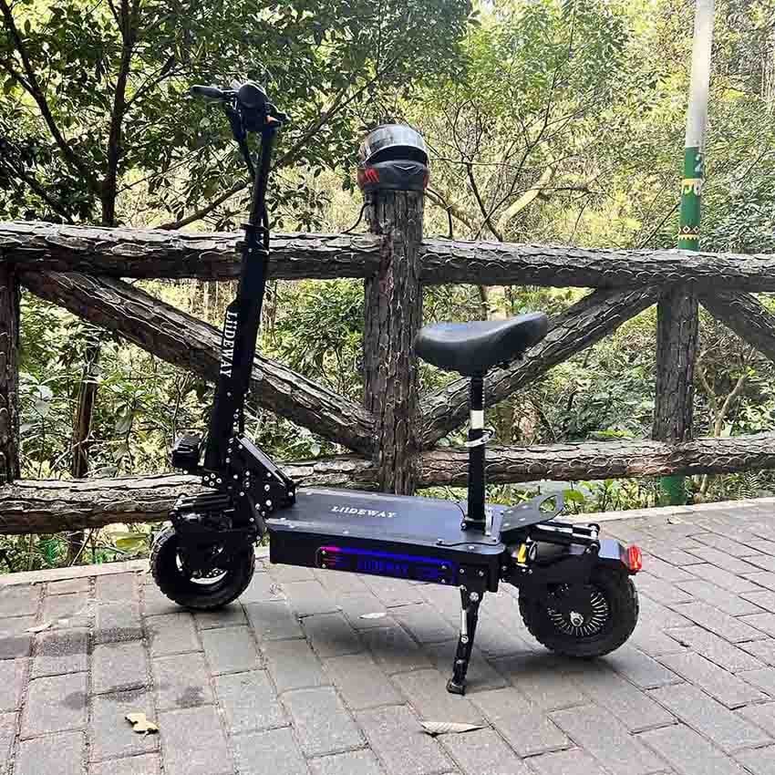 شكل السكوتر الكهربائي