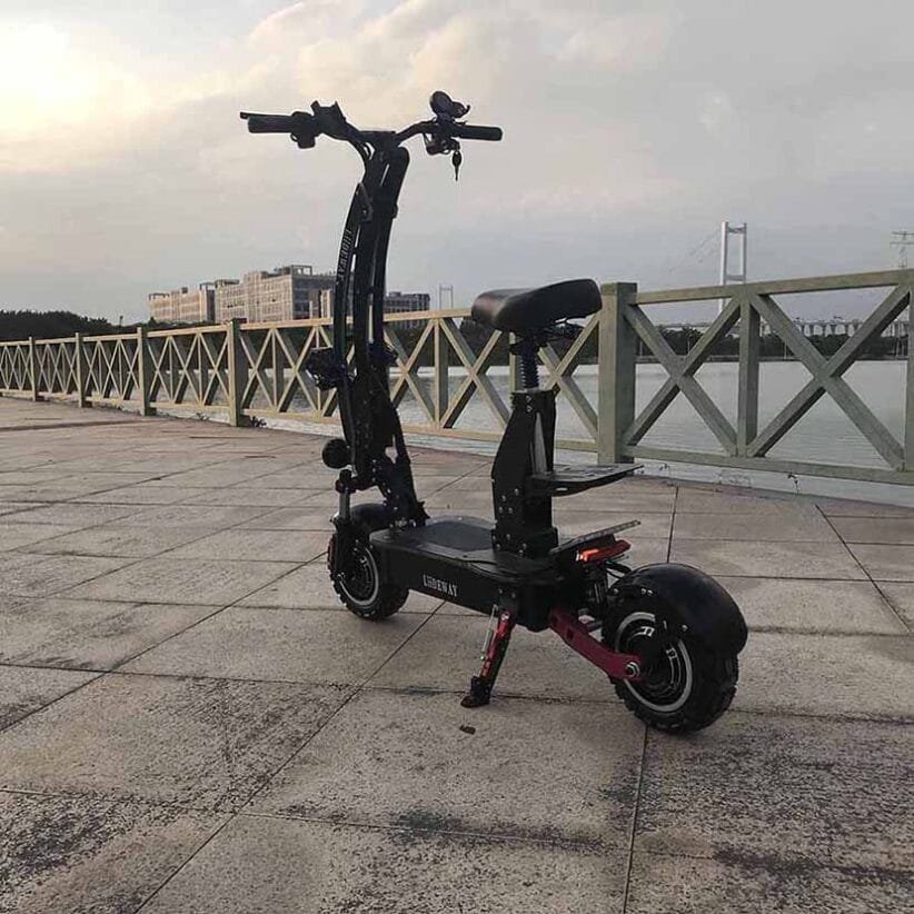 اكبر سكوتر كهربائي