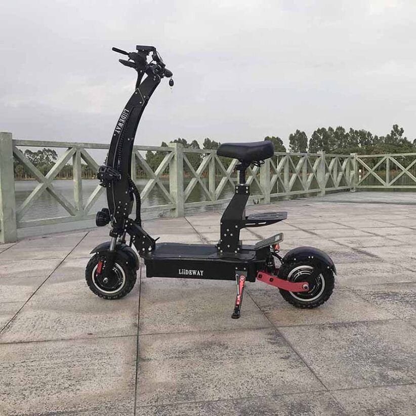 السكوتر اللي بالكهرباء