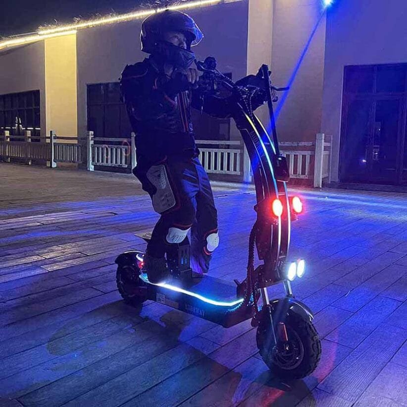 سكوتر الجديد الكهربائي