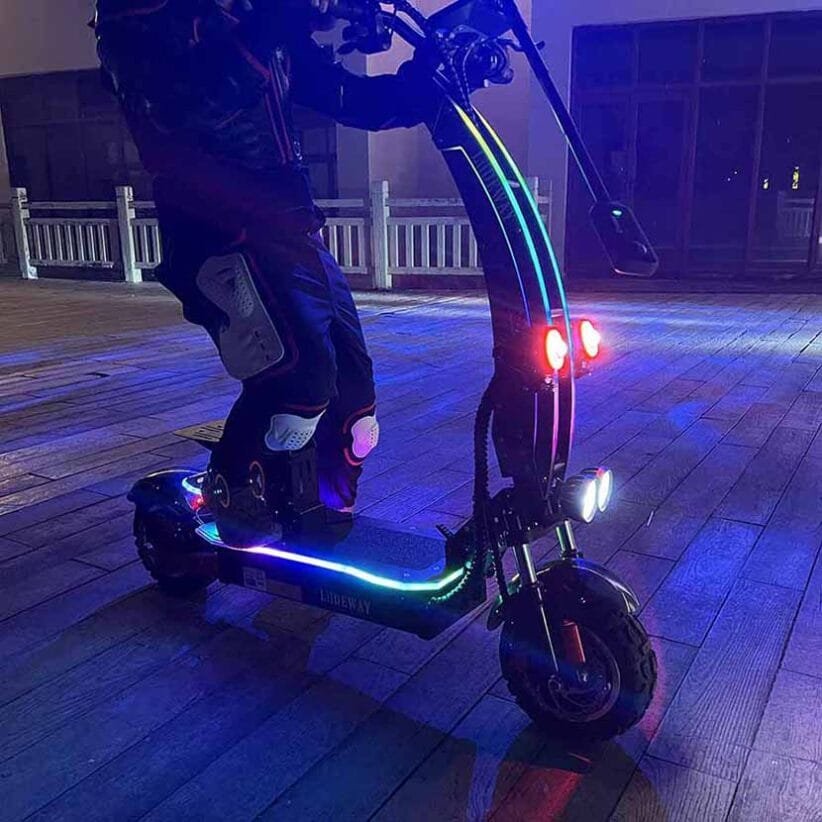 سكوتر انجراف كهربائي