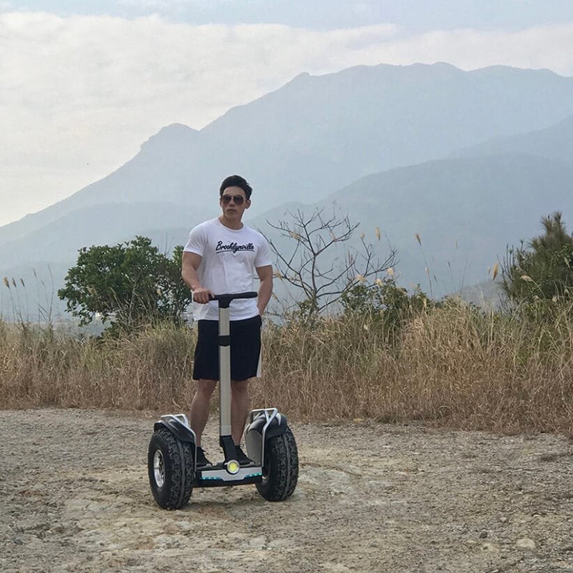 سكوتر التوازن الذاتي الكهربائي