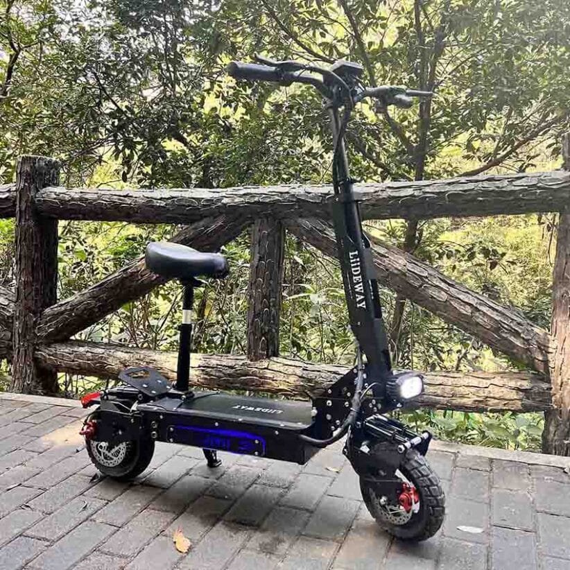 كيف يمكن الحفاظ على شحن بطارية السكوتر الكهربائي لفترة أطول؟